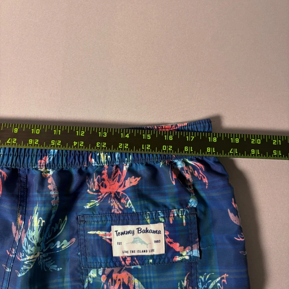 Tommy Bahama Mens Plaid Palm Tree Swim Trunks Blue Green Large Board Shorts